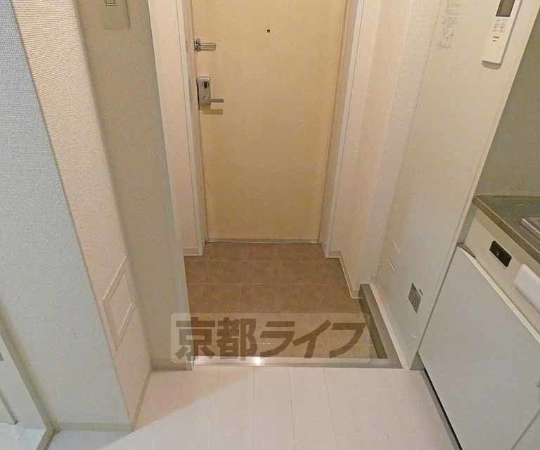 その他部屋・スペース　明るい廊下です。