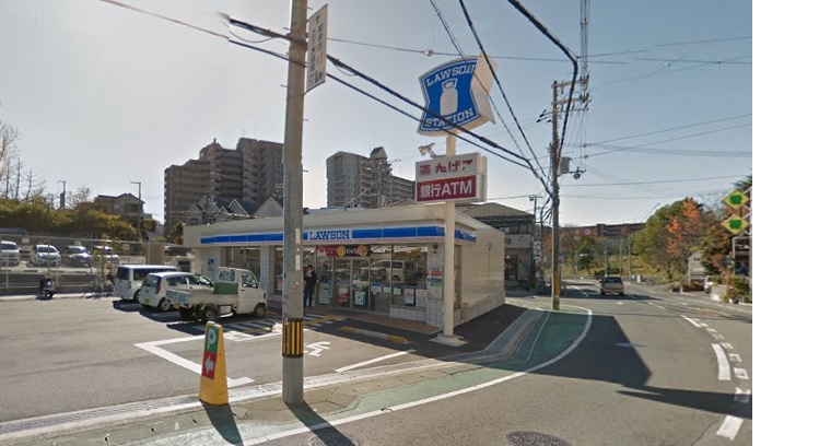 コンビニ　ローソン 和泉万町店（コンビニ）まで421m