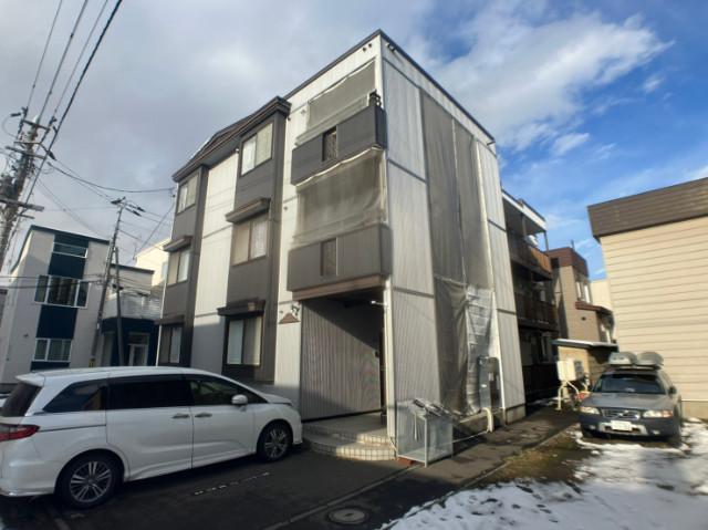 建物外観　札幌市北区北三十五条西「サンハイツ札幌オリオン」