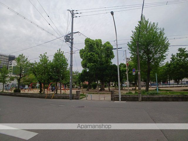 公園　南中本公園（公園）まで400m