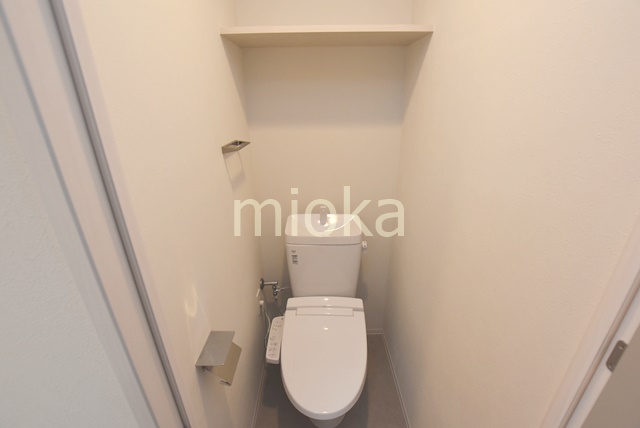 トイレ　トイレもきれいです