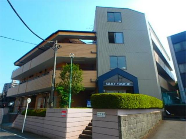 建物外観　大型のマンションです