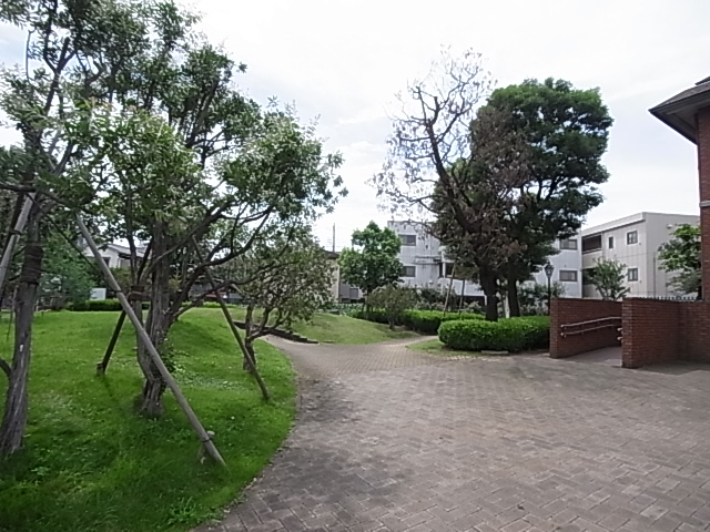 公園　ベルモント公園（公園）まで334m