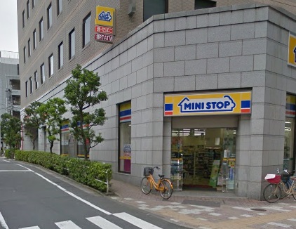 コンビニ　ミニストップ　板橋区役所前店（コンビニ）まで460m