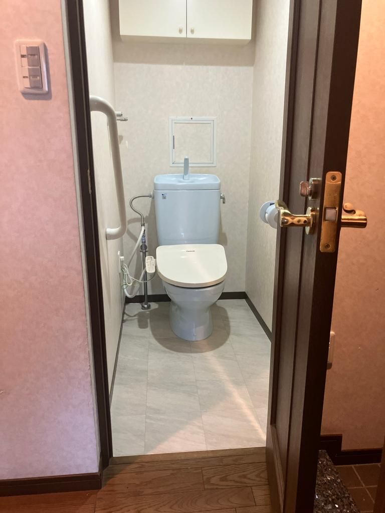 トイレ　清潔感のあるトイレです