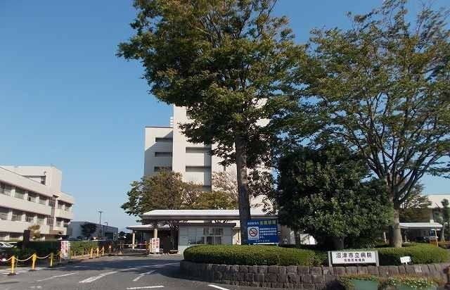 病院　沼津市立病院（病院）まで700m