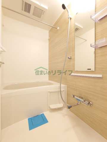 バス・シャワールーム　別部屋参考写真
