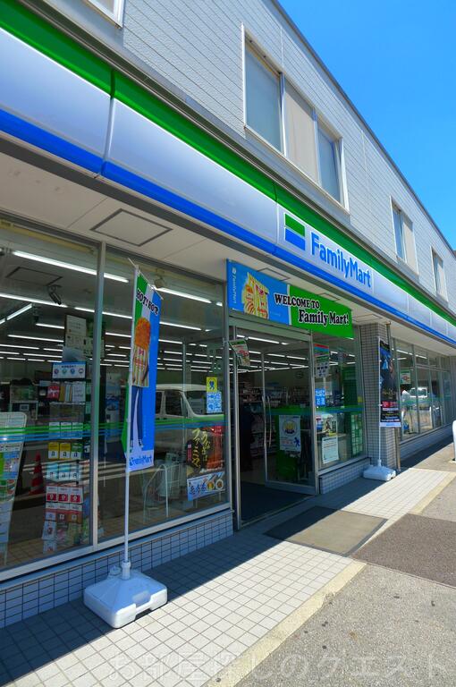 コンビニ　ファミリーマート昭和塩付通一丁目店（コンビニ）まで421m