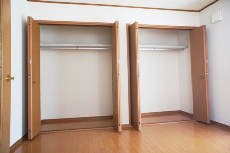 収納　クローゼット