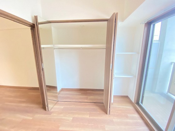 収納　※別部屋の写真です