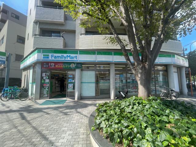 コンビニ　ファミリーマート恵比寿二丁目店（コンビニ）まで316m