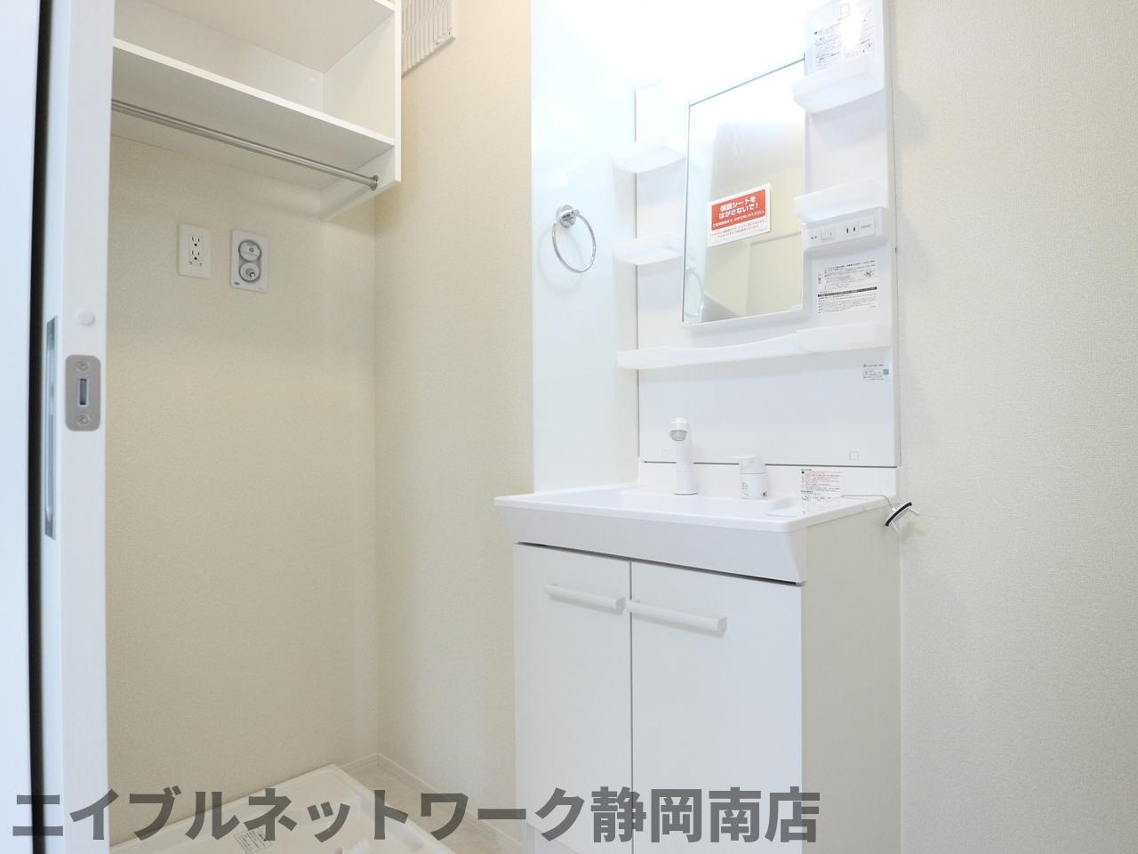洗面設備　洗面所です