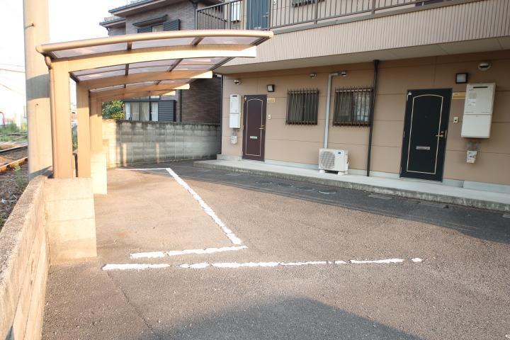 駐車場　駐輪場