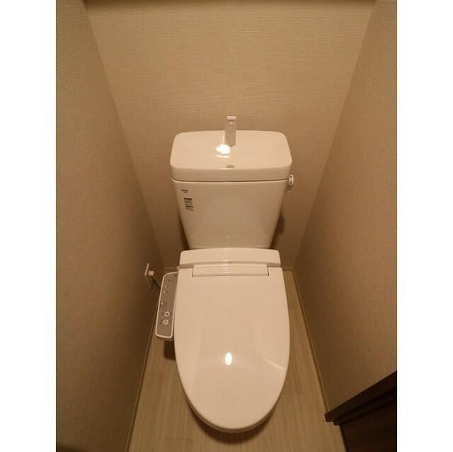 トイレ　シンプルで使いやすいトイレです