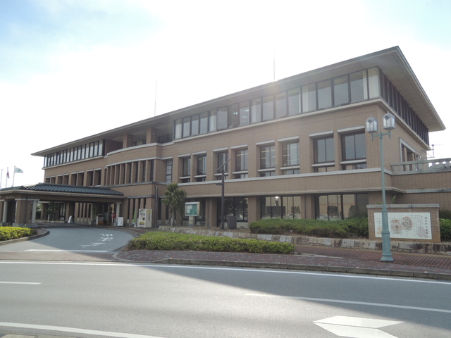 役所　愛荘町役場愛知川庁舎（役所）まで2064m
