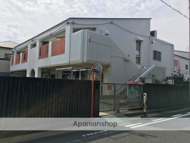 幼稚園・保育園　建石保育所（幼稚園・保育園）まで664m