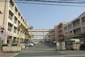 小学校　明石市立花園小学校（小学校）まで452m