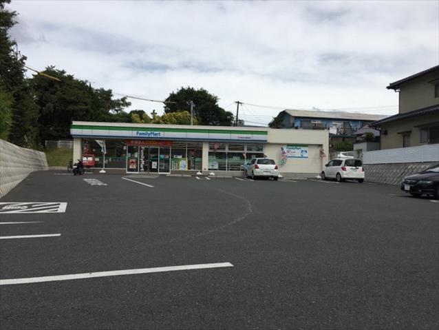コンビニ　ファミリーマート　熊本済々黌高前店（コンビニ）まで130m