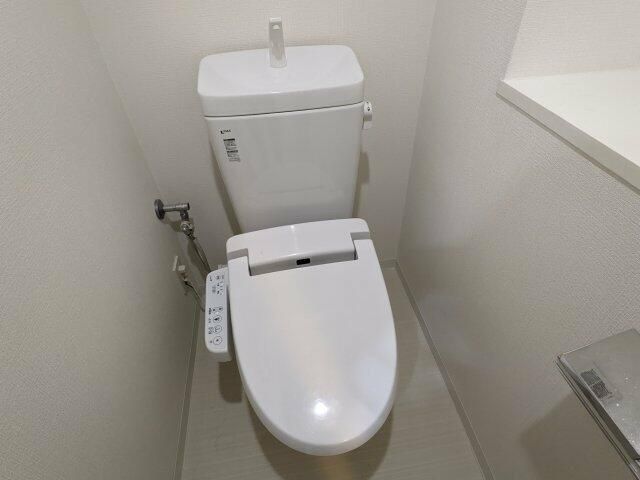 トイレ　清潔感のあるトイレです
