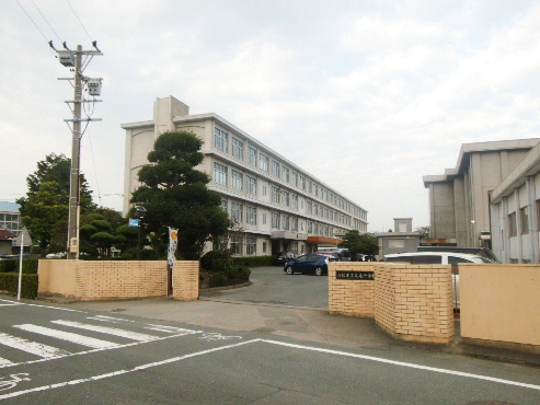 中学校　浜松市立天竜中学校（中学校）まで249m