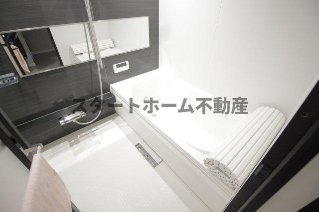 バス・シャワールーム　お風呂で日々の疲れを落としましょう