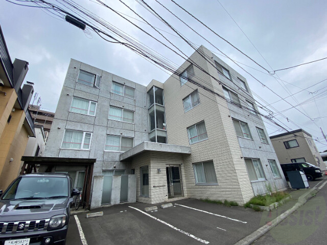 建物外観　札幌市東区北三十七条東「ＲＩＬＡＳＳＡ　Ｎ３７」