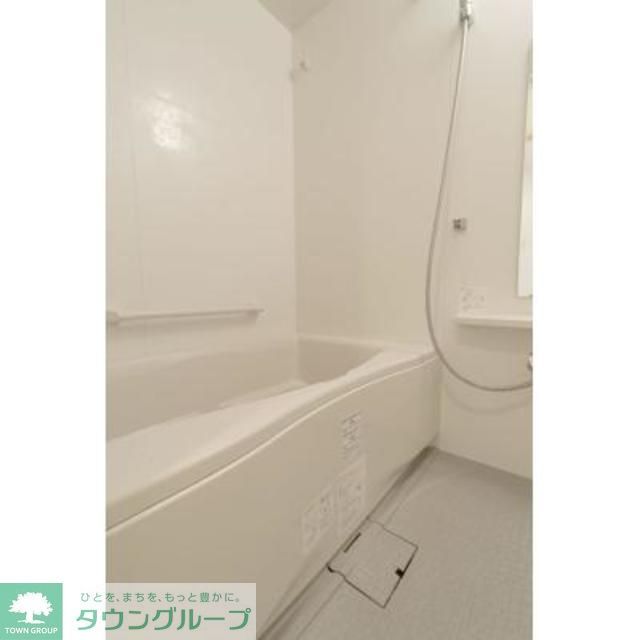 バス・シャワールーム　※写真は同タイプ住戸です。