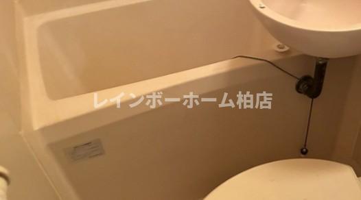 バス・シャワールーム　お風呂で日々の疲れを落としましょう