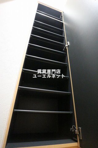 その他設備　収納力たっぷりのシューズボックスで玄関すっきり！