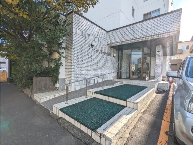 エントランス　スロープあり