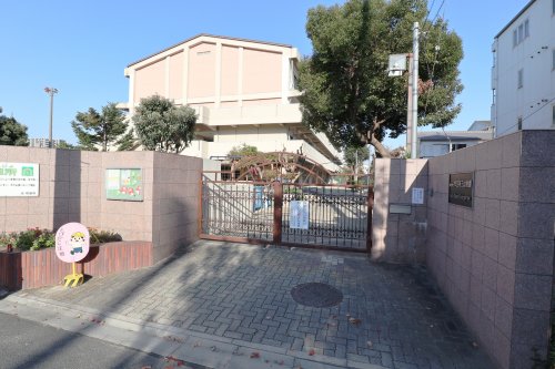小学校　吹田市立吹田第三幼稚園・小学校（小学校）まで463m