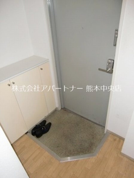 玄関　※イメージ