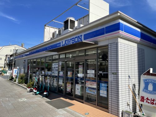 コンビニ　ローソン 世田谷三軒茶屋一丁目店（コンビニ）まで71m