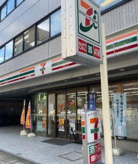 コンビニ　セブンイレブン大阪扇町店（コンビニ）まで400m