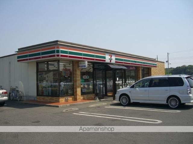 その他　セブンイレブン土浦滝田１丁目店（その他）まで873m