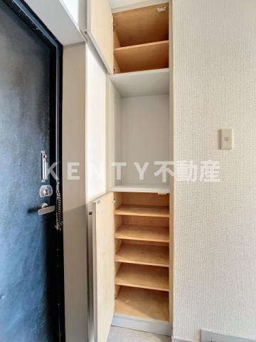玄関　シンプルで使いやすい玄関です