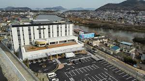 病院　三豊市立みとよ市民病院（病院）まで606m