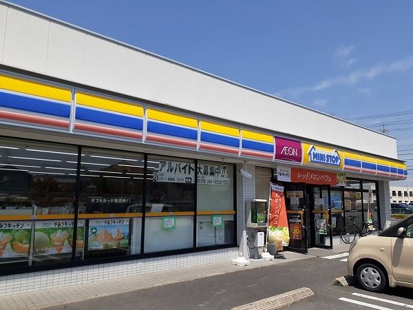 コンビニ　ミニストップ鈴鹿西条店（コンビニ）まで765m