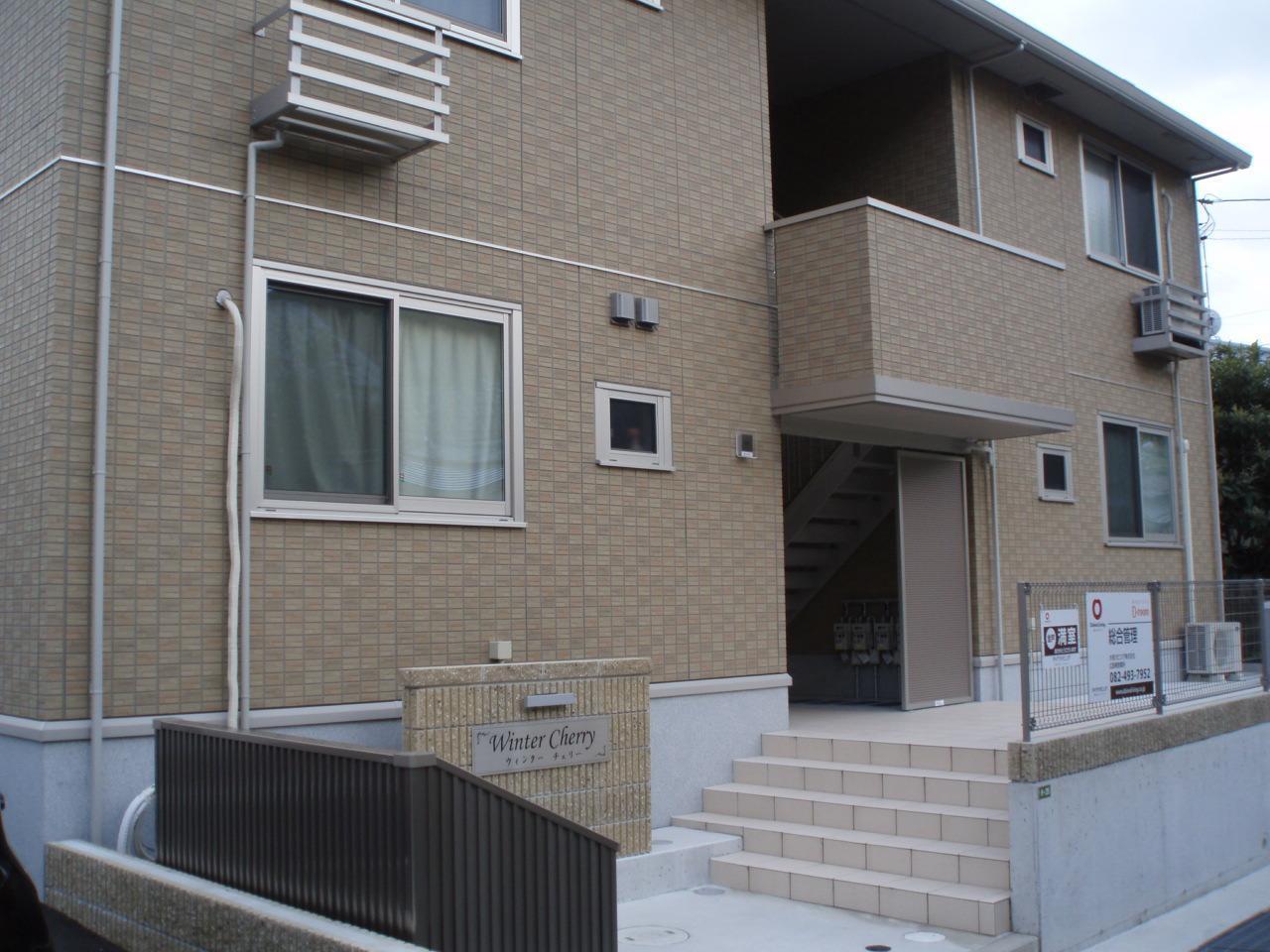 エントランス　建物入口です♪