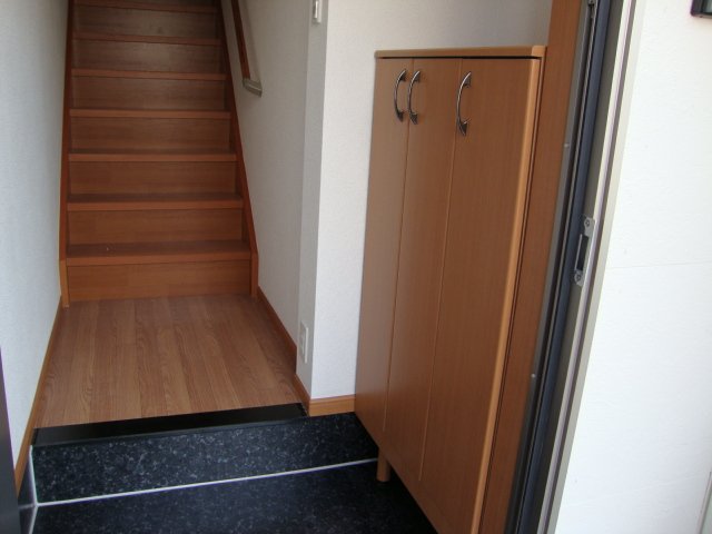 玄関　玄関（イメージ）