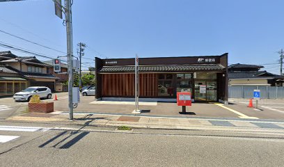 郵便局　野々市郵便局（郵便局）まで714m
