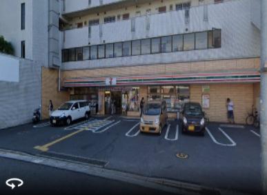 コンビニ　セブンイレブン 戸田中町2丁目店（コンビニ）まで516m