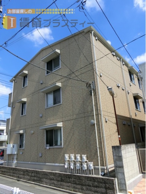 建物外観　閑静な住宅街に位置する大和ハウス施工。