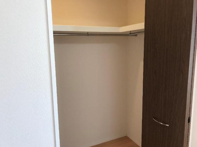 収納　クローゼット