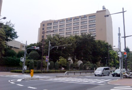 大学・短大　中央大学理工学部（大学・短大）まで379m