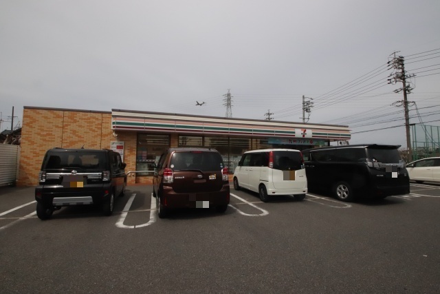 コンビニ　セブン-イレブン 名古屋幸心３丁目店（コンビニ）まで256m