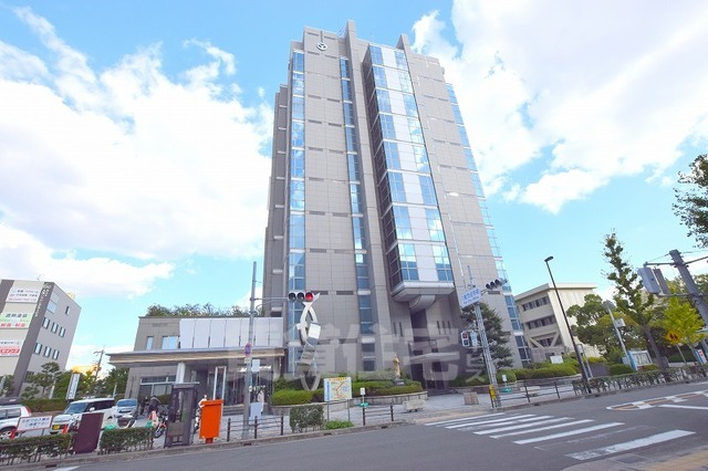 役所　八尾市役所（役所）まで1785m