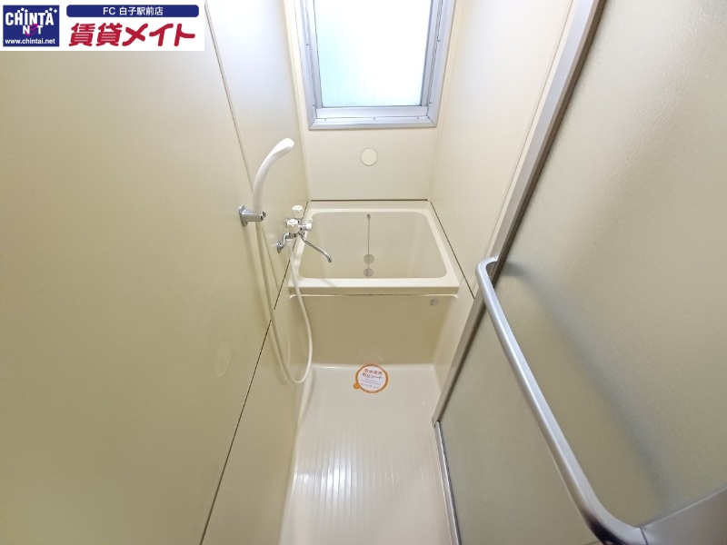 バス・シャワールーム　同型参考写真