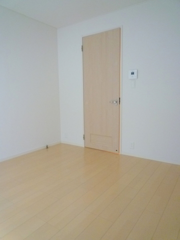 その他部屋・スペース　★キレイなフローリングのお部屋です★