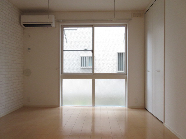 居室・リビング　★キレイなフローリングのお部屋です★